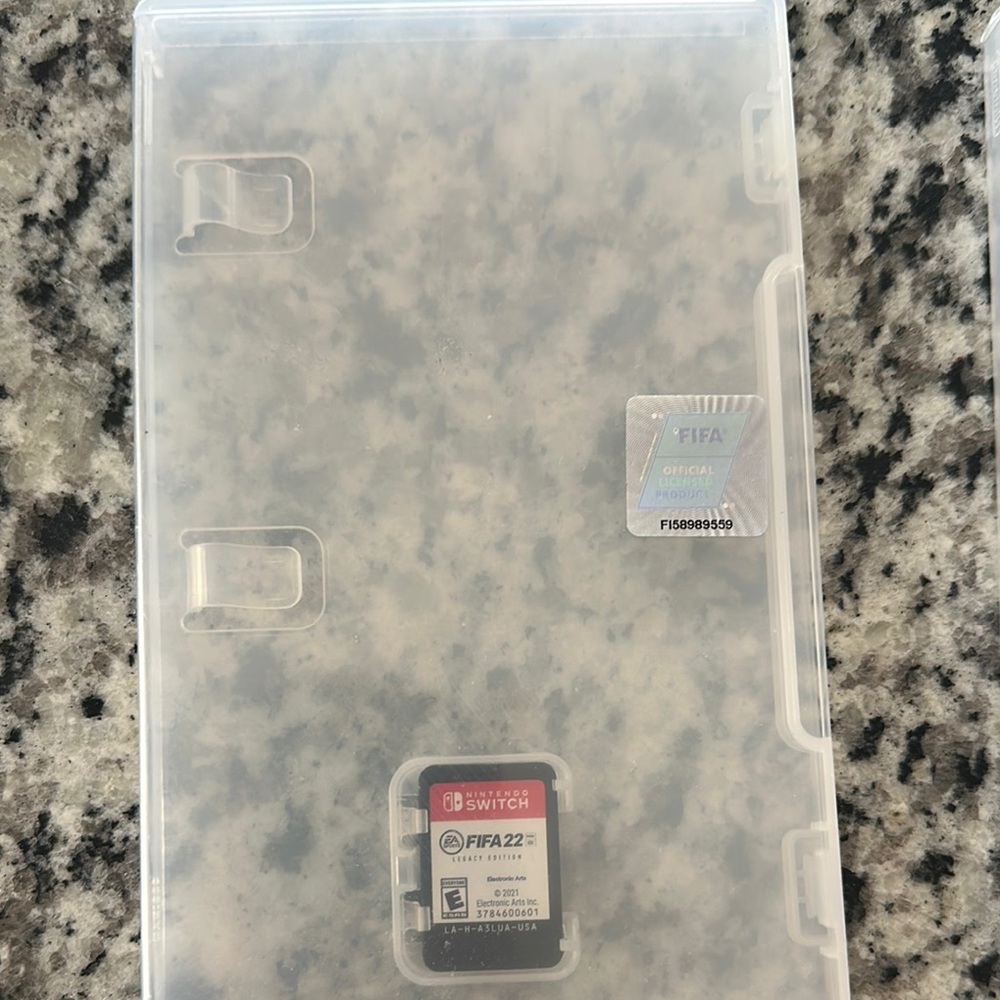 Nintendo Switch FIFA 22 Game Card in Clear Case